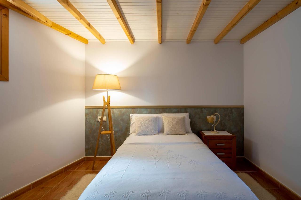 Apartamentos Barral Meu Lar Valga エクステリア 写真