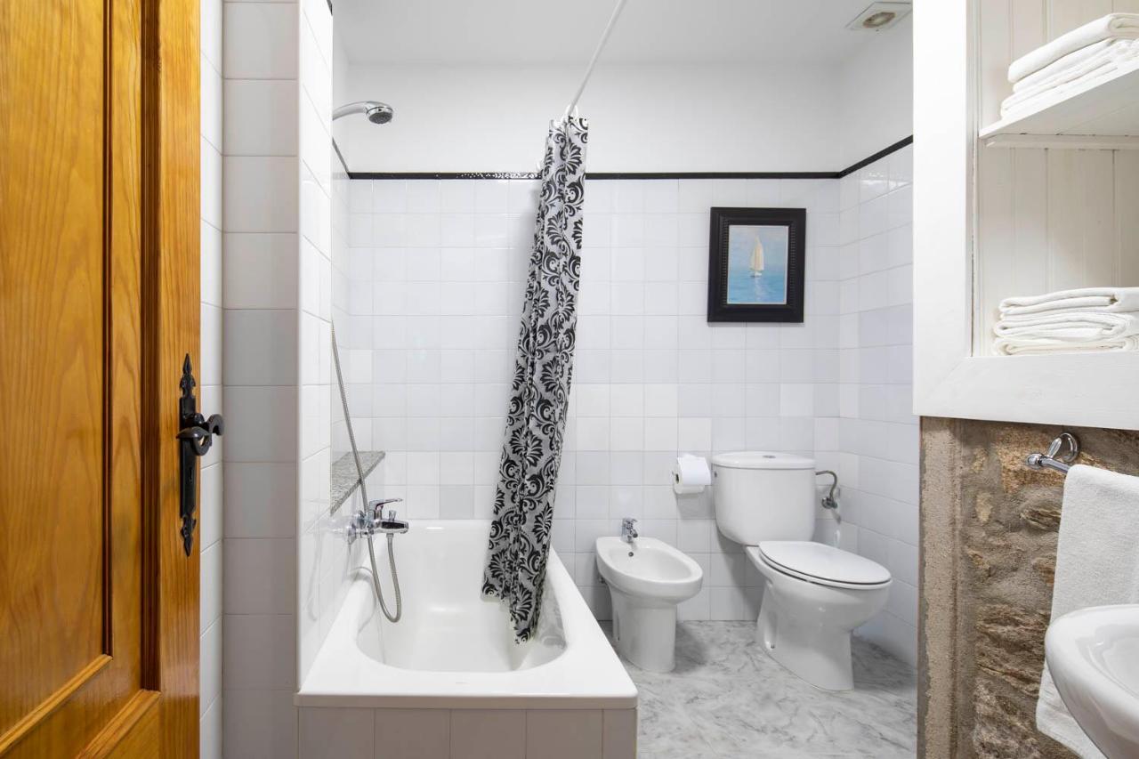 Apartamentos Barral Meu Lar Valga エクステリア 写真