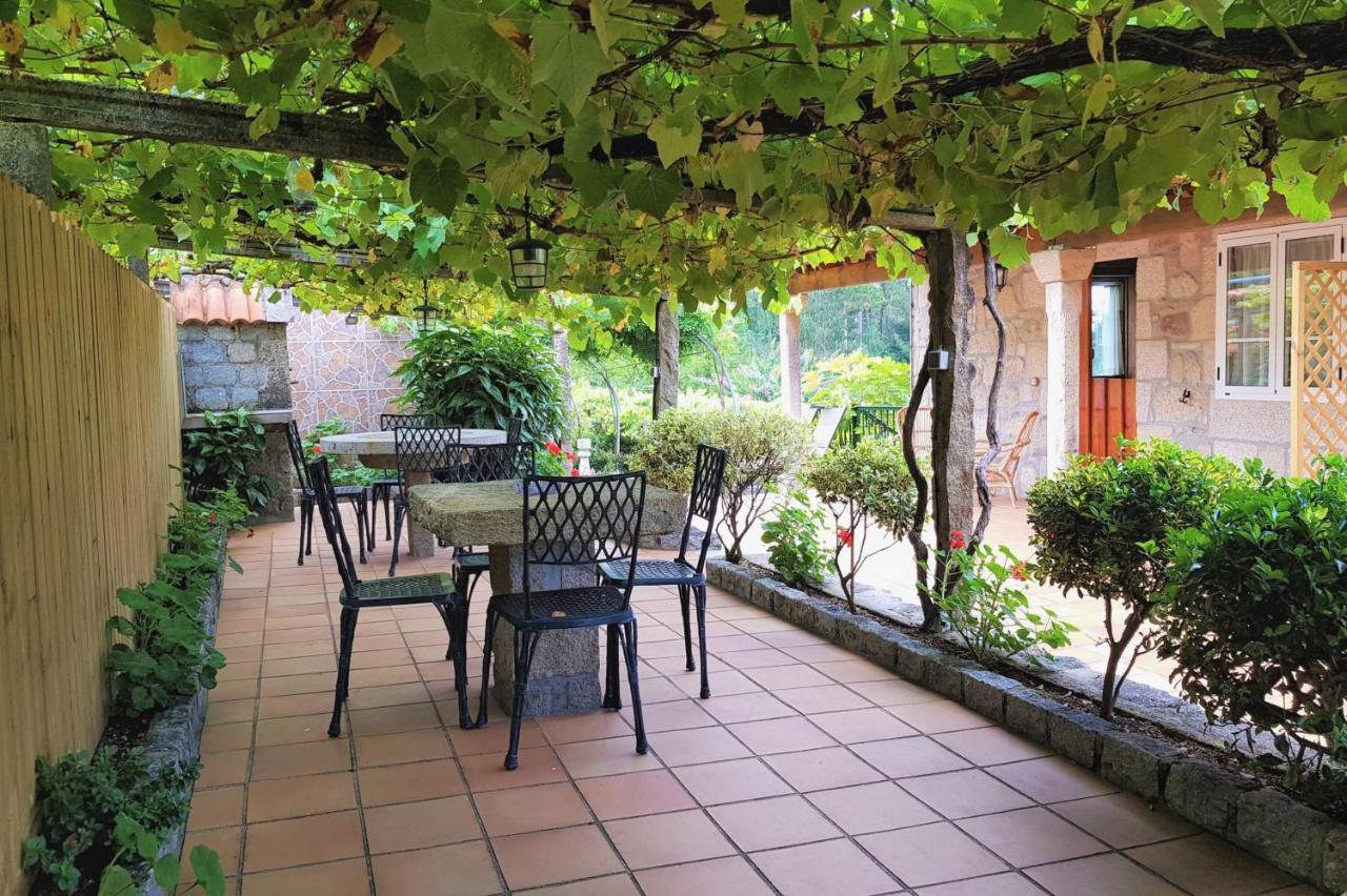 Apartamentos Barral Meu Lar Valga エクステリア 写真