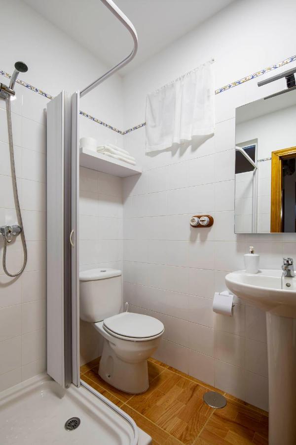 Apartamentos Barral Meu Lar Valga エクステリア 写真
